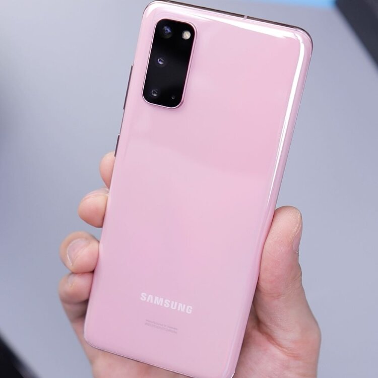 Смартфон Samsung F